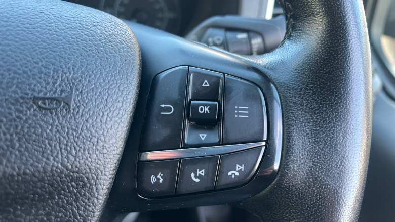 Ford Transit Custom 300 L1 Diesel Fwd 2.0 EcoBlue 130ps Low Roof Limited Van